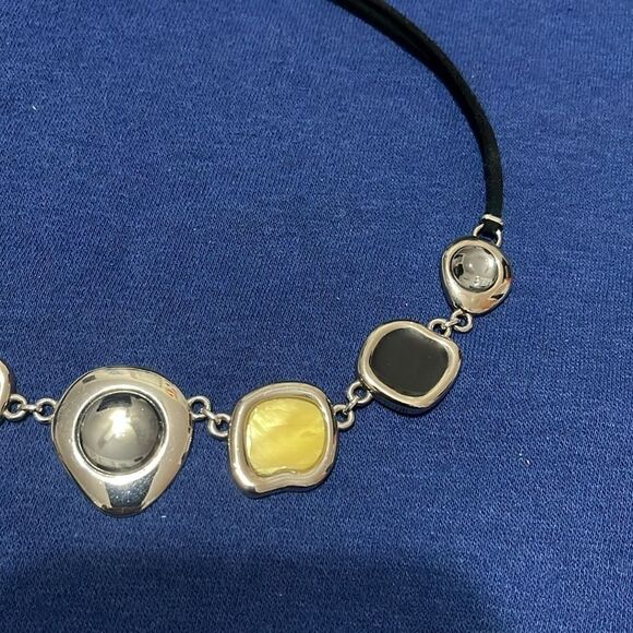 LIA SOPHIA Milky Way necklace MOP & glass stones - Picture 6 of 8